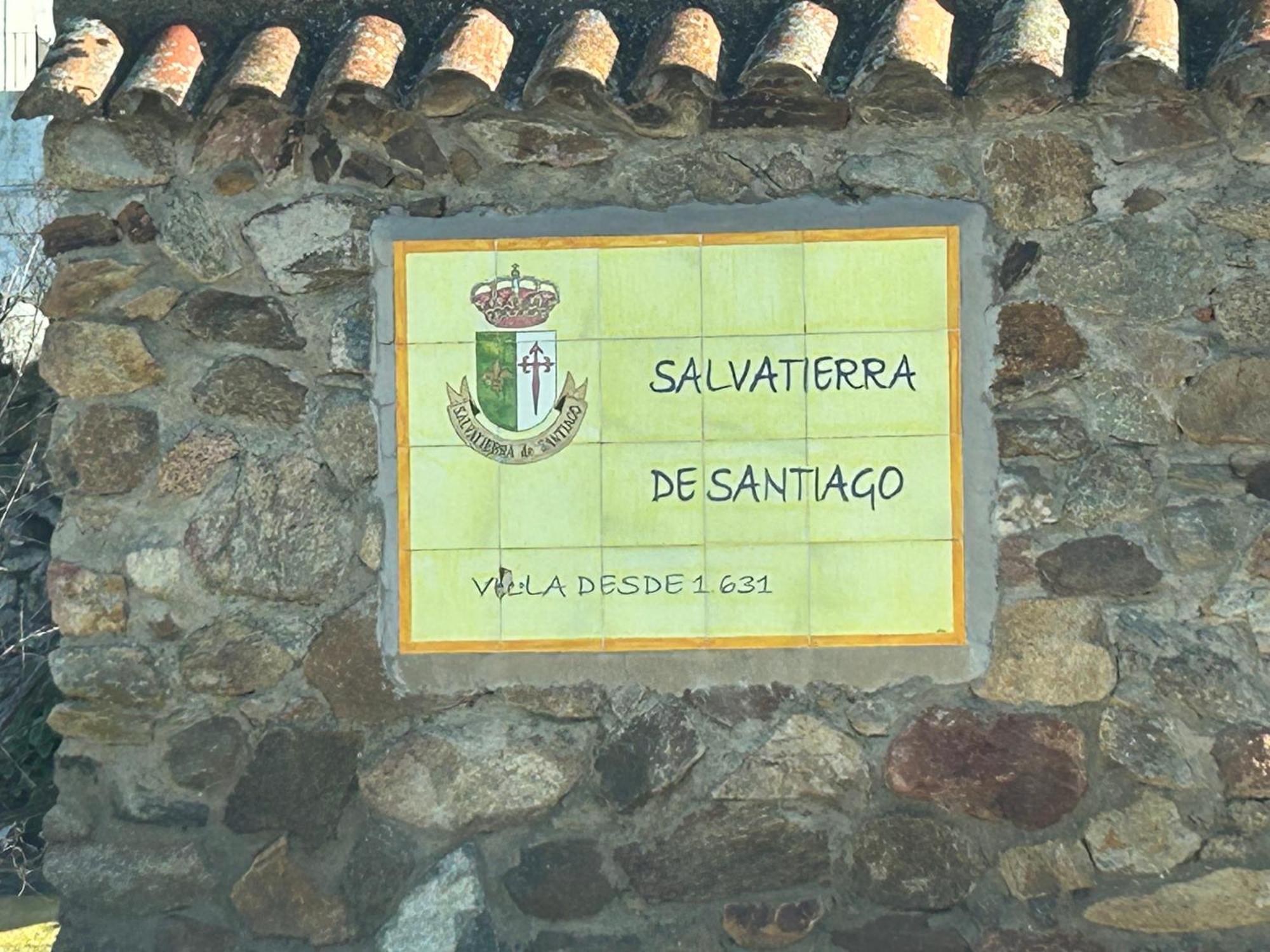 Casa Rural La Manzanilla Salvatierra de Santiago Exterior photo